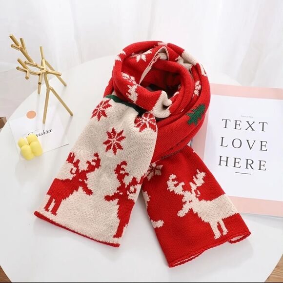 Red Green‎ Christmas Knitted Elk Antler Pattern Shawl Scarf - Picture 1 of 6